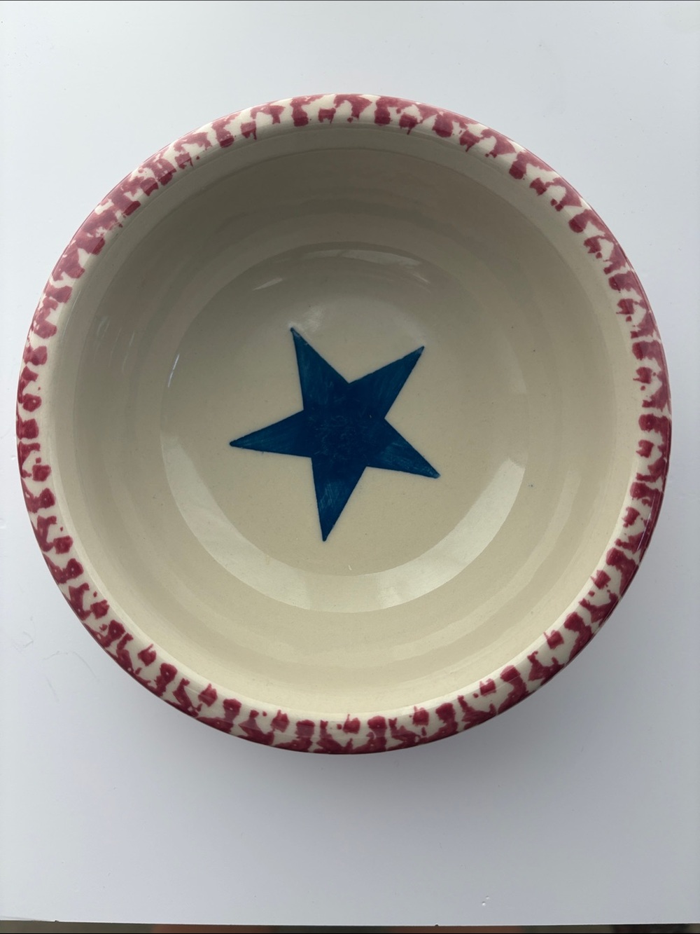Vintage Gerald E. Henn Roseville Spongeware “Old Glory” Blue Star Bowls (2) - Picture 3 of 7